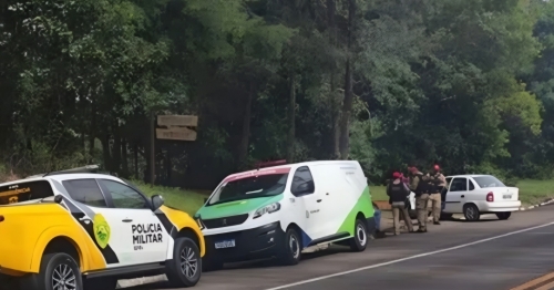 Motorista é encontrado morto dentro de veículo na PR-323