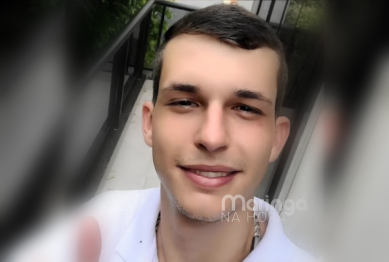 foto de Jovem perde a vida após carro colidir com barranco e capotar
