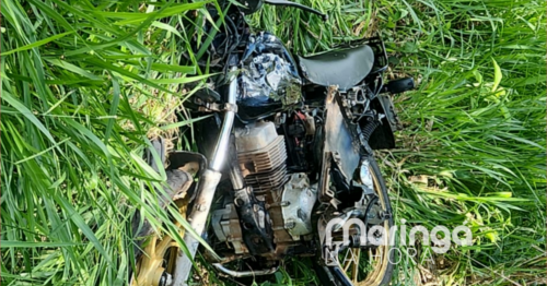 Grave acidente entre moto e Corolla resulta na morte de jovem de 23 anos