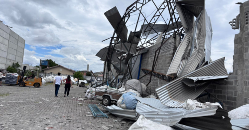 Tempestade severa gera tornado F2 e deixa rastro de destruição na Região Metropolitana de Curitiba