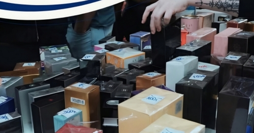 Maringá recebe bazar da Receita Federal com smartphones, perfumes e eletrônicos