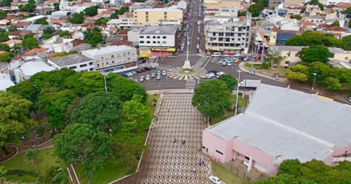 Prefeitura de cidade do Paraná abre Processo Seletivo com 41 vagas e salários de até R$ 4,9 mil; inscrição gratuita