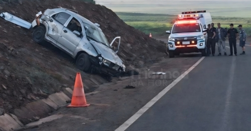 Corpo de vítima de capotamento é encaminhado ao IML de Maringá