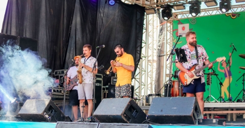 Prefeitura publica edital de chamamento público para Carnaval de Maringá 2026; inscrições de bloquinhos e empresas seguem até 29 de janeiro