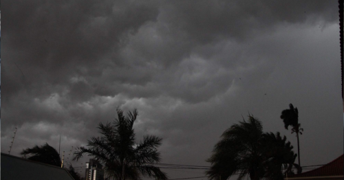 Alerta de temporal no Paraná nesta quinta-feira (29/01); confira as cidades
