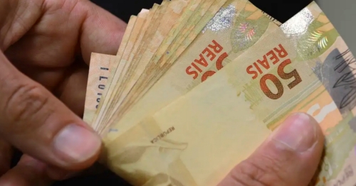 Nova faixa de isenção do IR já vale e governo começa a notificar trabalhadores: descubra o que verificar no pagamento