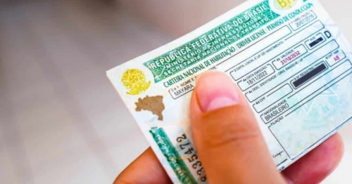 Perder a CNH por dívida é possível? Regra segue ativa em 2026