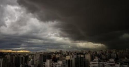 Temporais colocam o Paraná em alerta laranja até sexta-feira; saiba quais regiões serão afetadas