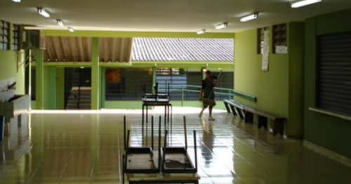 Tragédia no recreio: aluno de 11 anos morre após se engasgar com lanche em colégio estadual