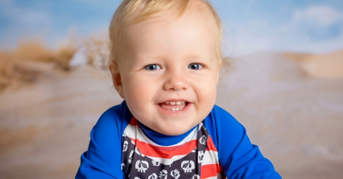 Criança de 1 ano morre após se engasgar com raspas de maçã em escola infantil