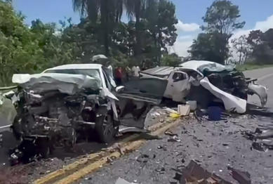 foto de Jovem estudante de Odontologia morre aos 21 anos em acidente brutal na BR-376; duas mortes foram confirmadas