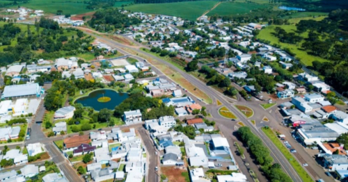 Prefeitura do Paraná abre concurso com 36 vagas em cidade de 4,3 mil habitantes e salários de até R$ 16,4 mil; veja como participar