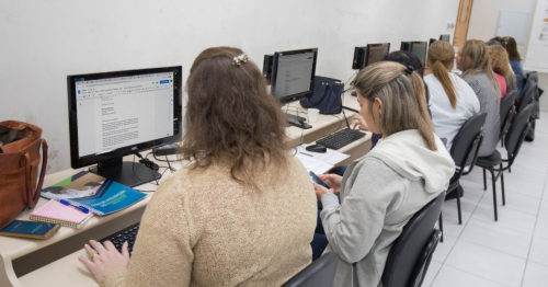 ‘Programa Mulher Protagonista’ abre inscrições para cursos gratuitos de marketing digital e de relacionamento com o cliente