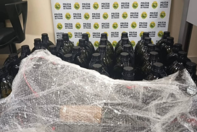 foto de Carro é apreendido com 35 galões de azeite, perfumes e medicamentos como tirzepatida, testosterona, botox e tadalafila na PR-323
