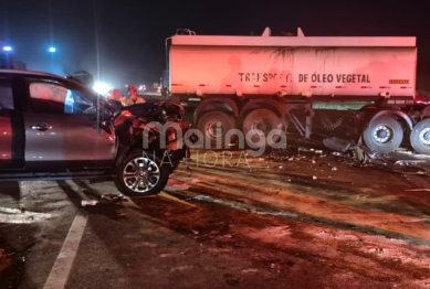 foto de Acidente entre caminhonete e carreta termina em morte no Contorno Sul de Marialva