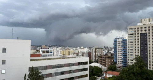 Alerta de tempestade atinge cidades do Paraná nesta terça-feira; confira a lista
