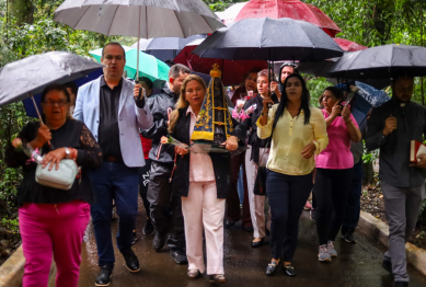 foto de Prefeitura entrega revitalização da gruta do Parque do Ingá